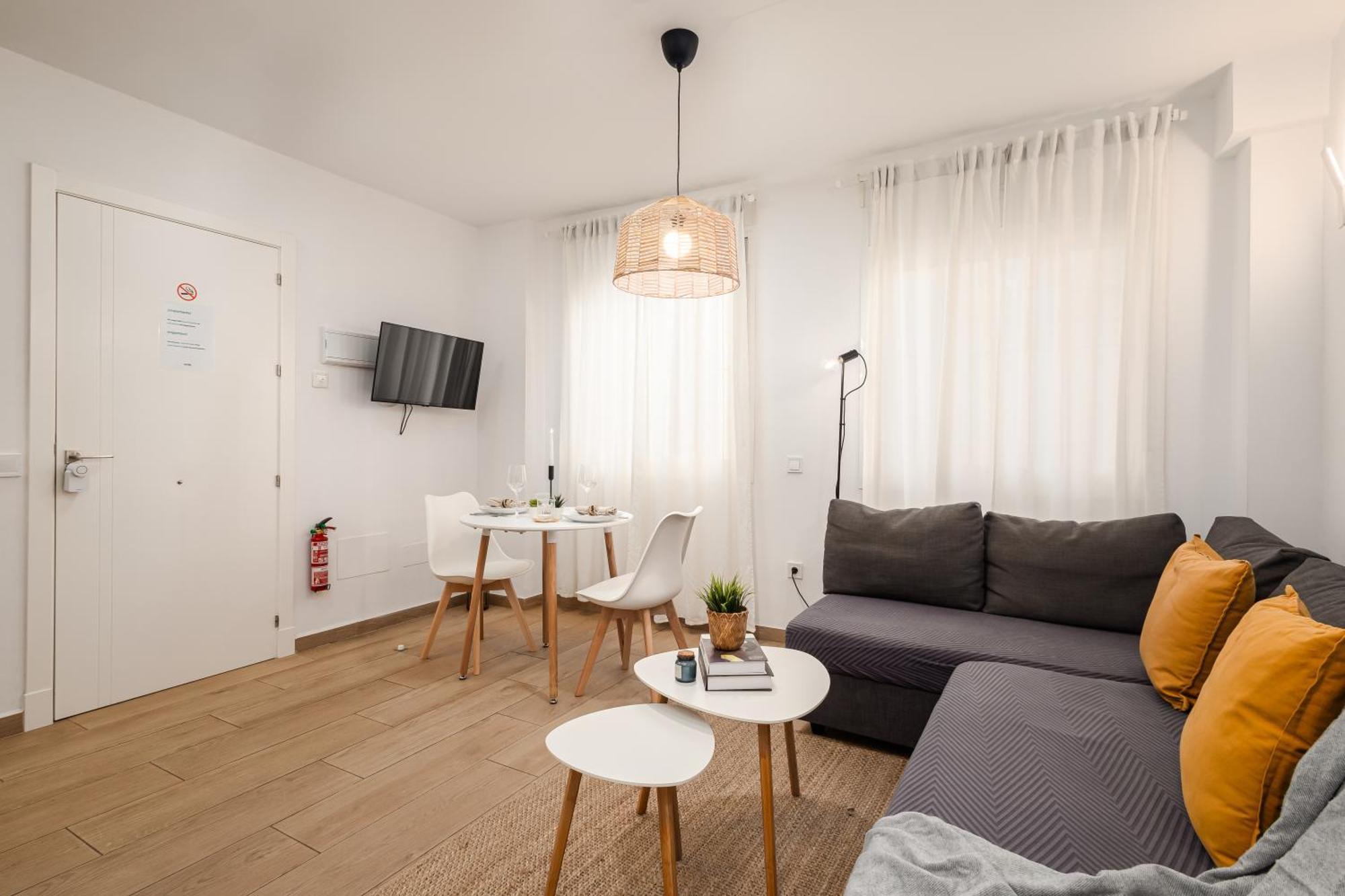 Nordik Apartments Urban - Perchel "Skogar" Málaga Exteriör bild
